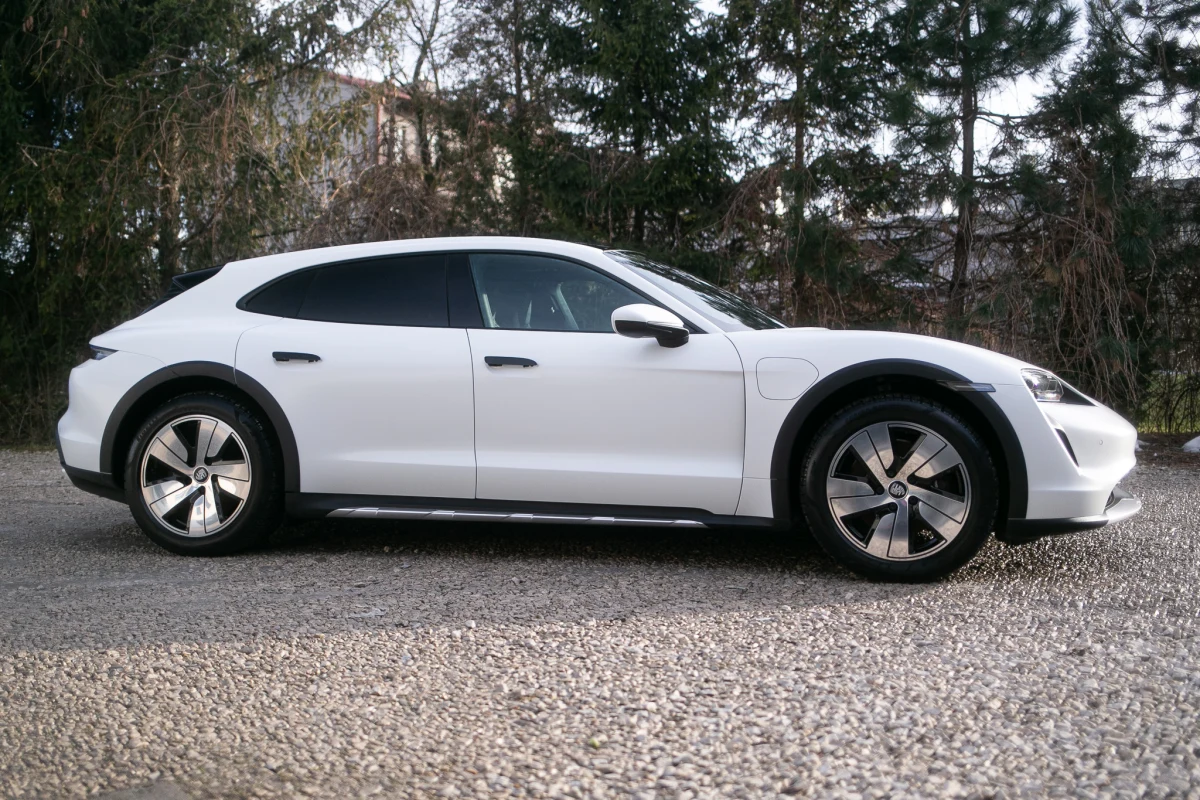 Porsche Taycan — Zmrożenie folią PPF — Shiro Detailing Brzesko