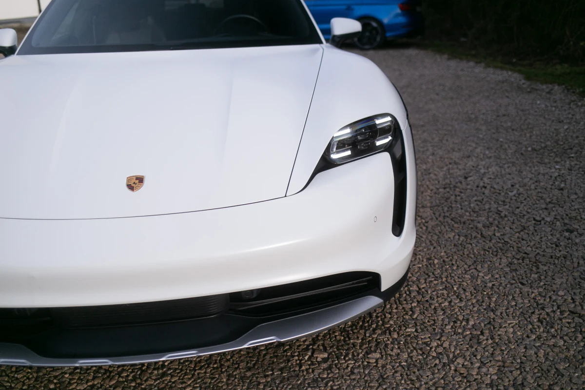 Porsche Taycan — Zmrożenie folią PPF — Shiro Detailing Brzesko