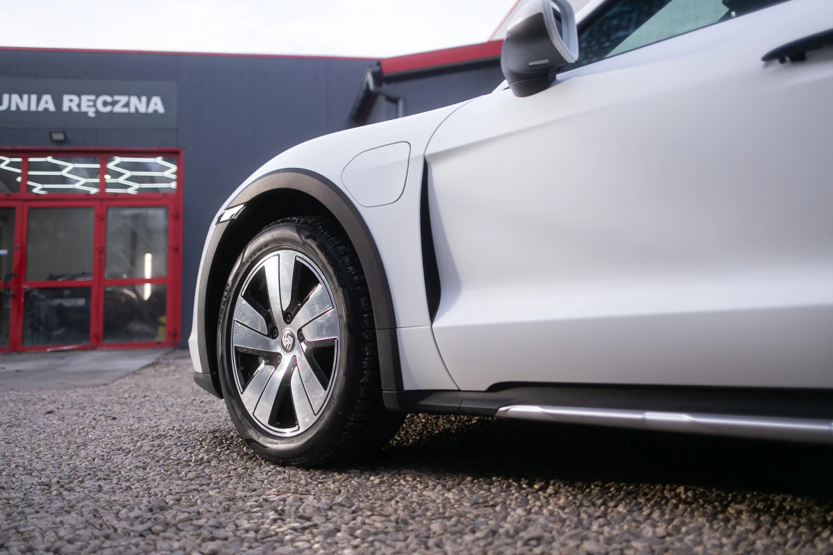 Porsche Taycan — Zmrożenie folią PPF — Shiro Detailing Brzesko